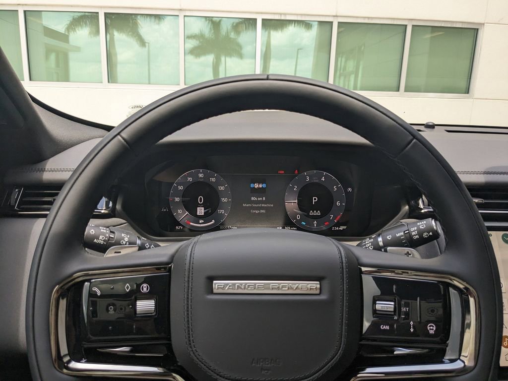 New 2026 Land Rover Range Rover Velar Dynamic SE image 25