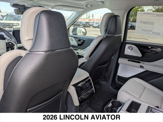 New 2026 Lincoln Aviator Reserve w/ Luxury Package RWD image 12