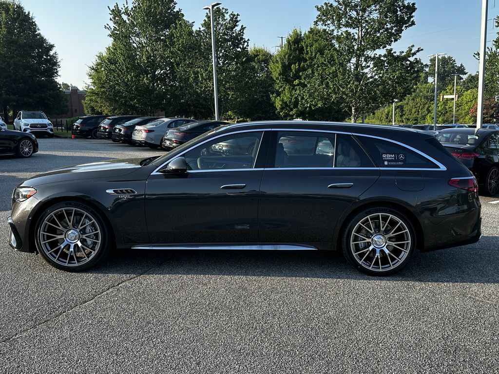 New 2026 Mercedes-Benz E 53 AMG e 4MATIC Wagon image 4