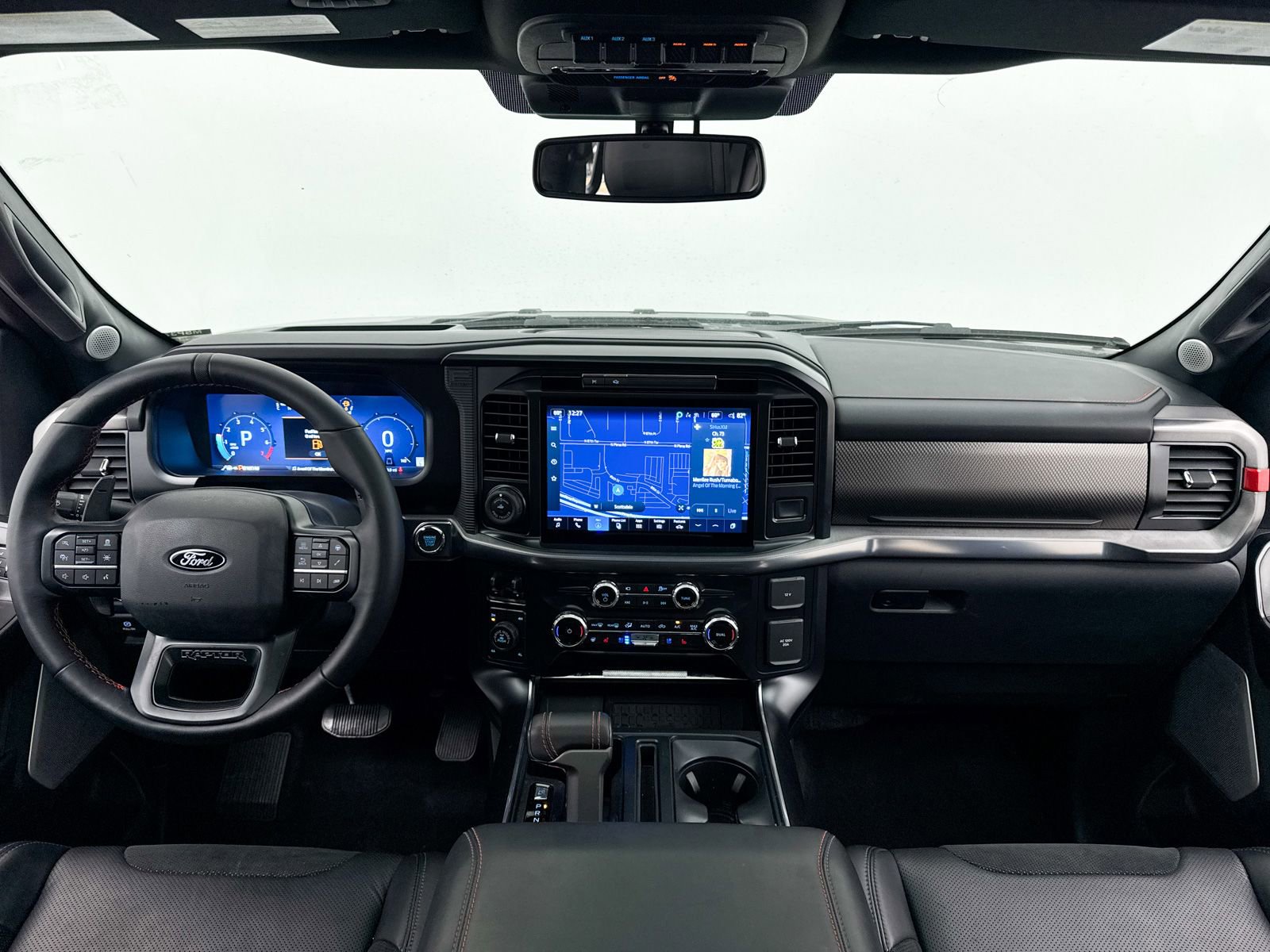 Used 2025 Ford F150 Raptor image 22