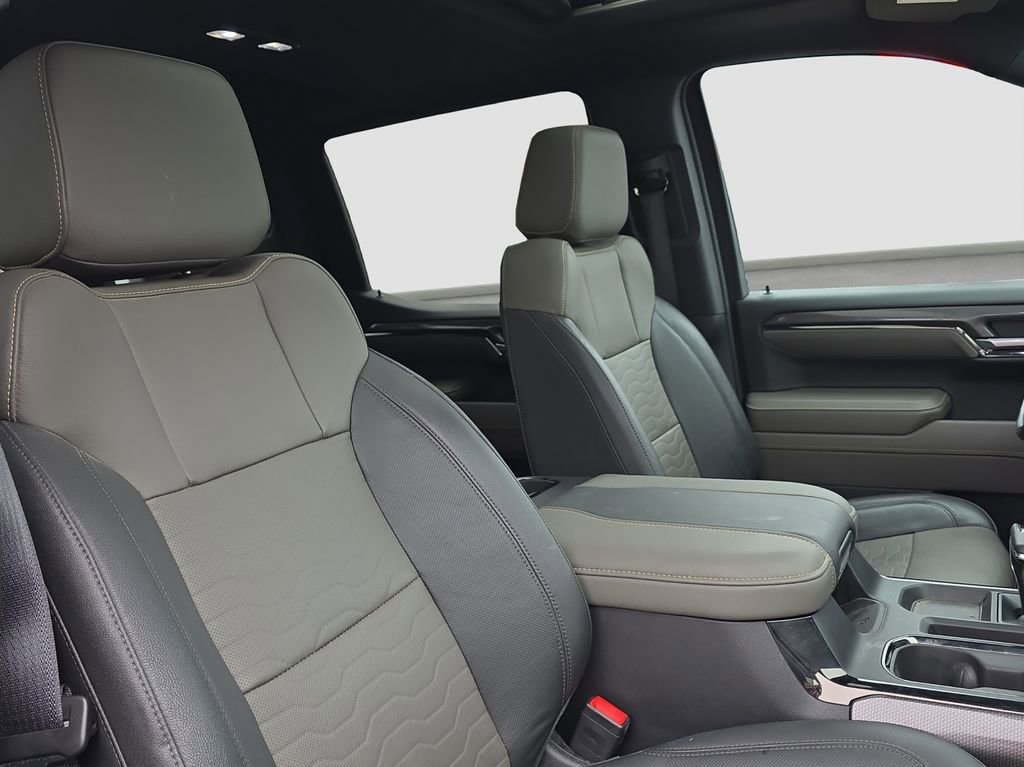 Used 2023 Chevrolet Silverado 1500 ZR2 w/ Technology Package image 15