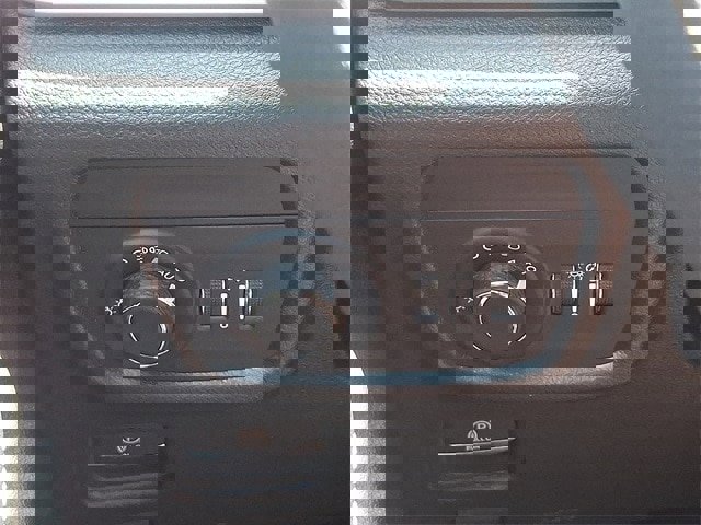 New 2025 Jeep Grand Cherokee L Laredo w/ Luxury Tech Group I image 16