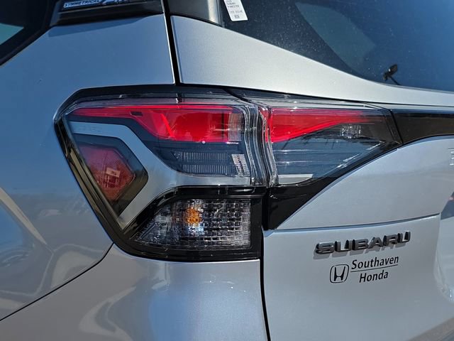 Used 2025 Subaru Forester Limited w/ Popular Package #2 image 11