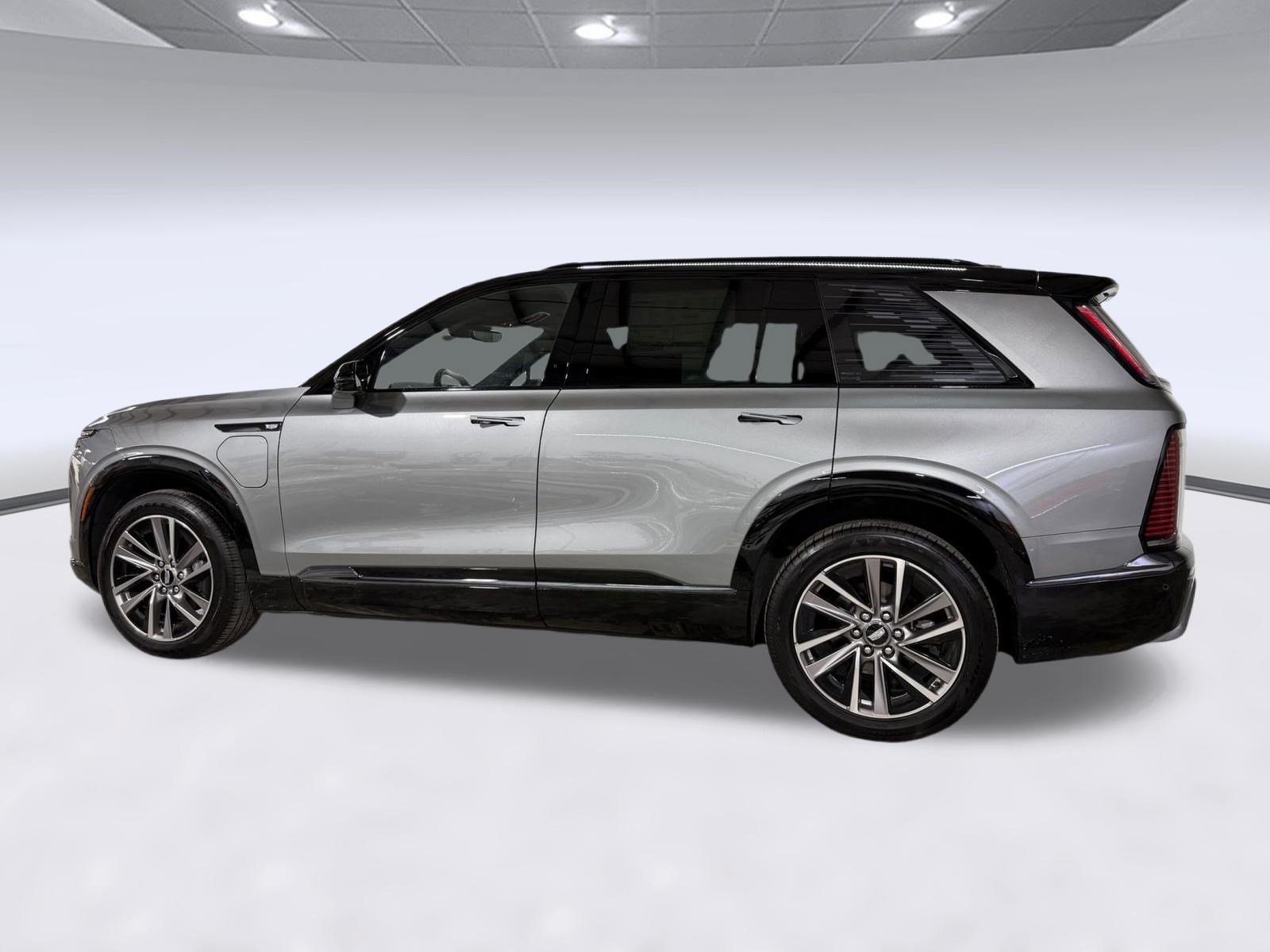 New 2026 Cadillac Vistiq Luxury AWD/4WD image 2