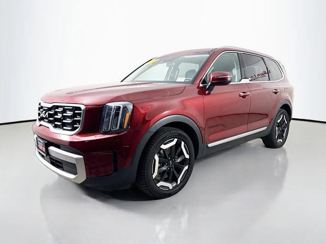 Used 2023 Kia Telluride S w/ S Sunroof Package AWD/4WD image 3