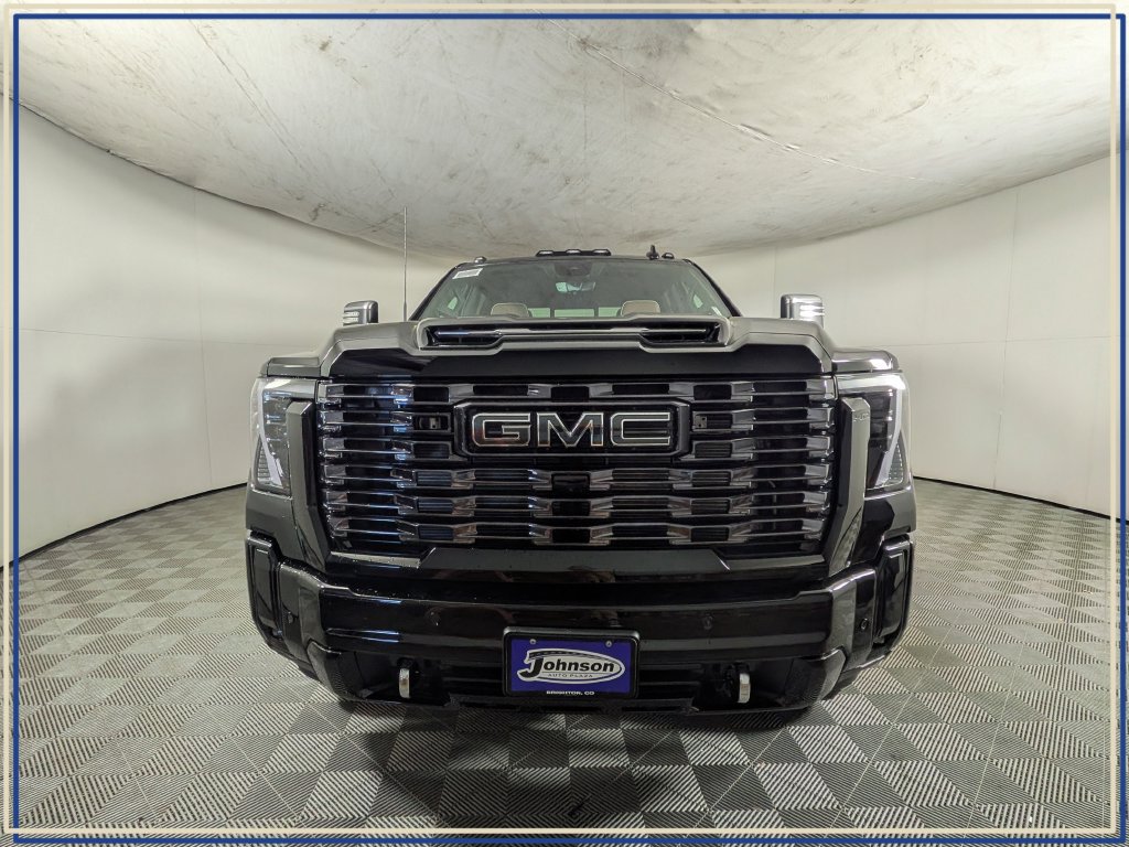 New 2026 GMC Sierra 3500 Denali Ultimate AWD/4WD image 2