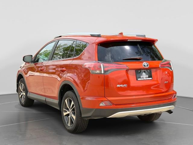Used 2016 Toyota RAV4 XLE FWD image 4