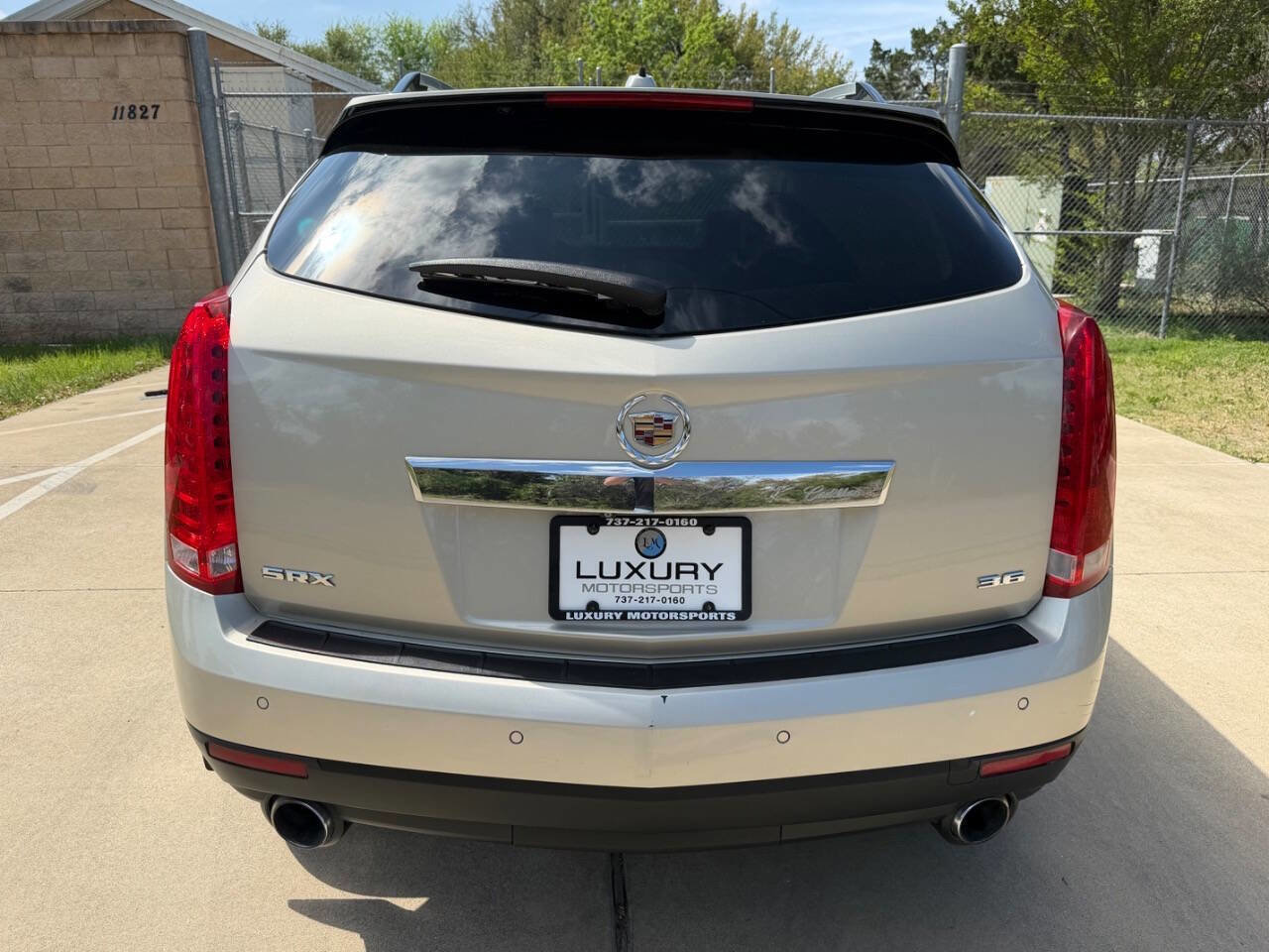 Used 2016 Cadillac SRX Performance w/ Driver Awareness Package FWD image 14