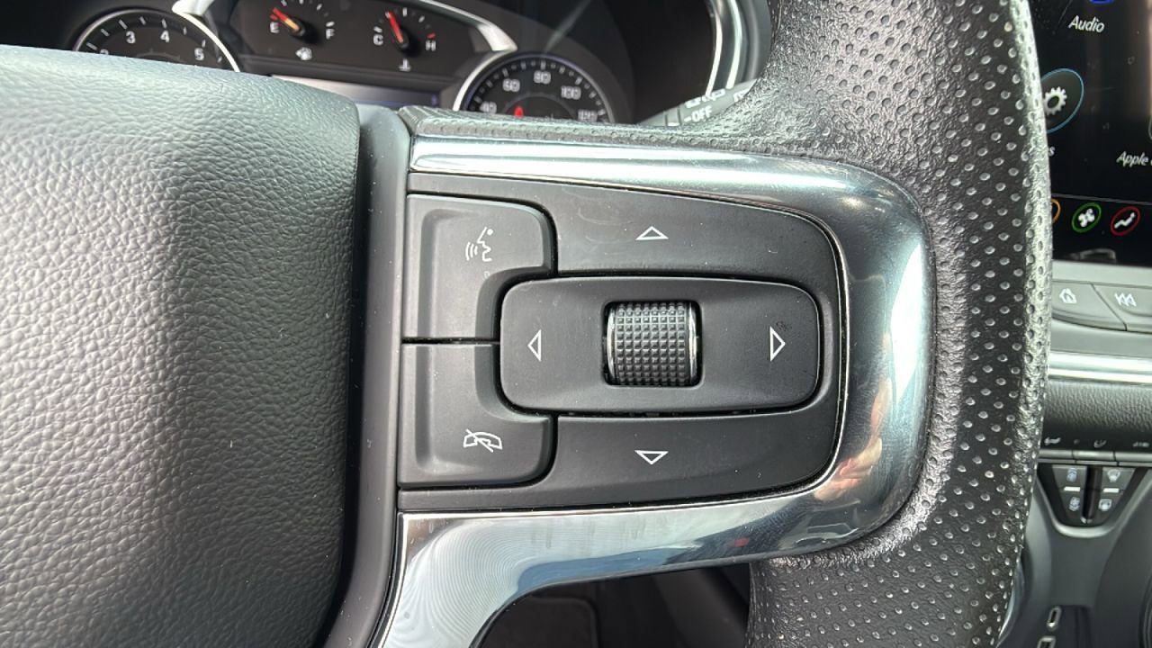 Used 2023 Chevrolet Blazer LT w/ Driver Confidence Package image 24