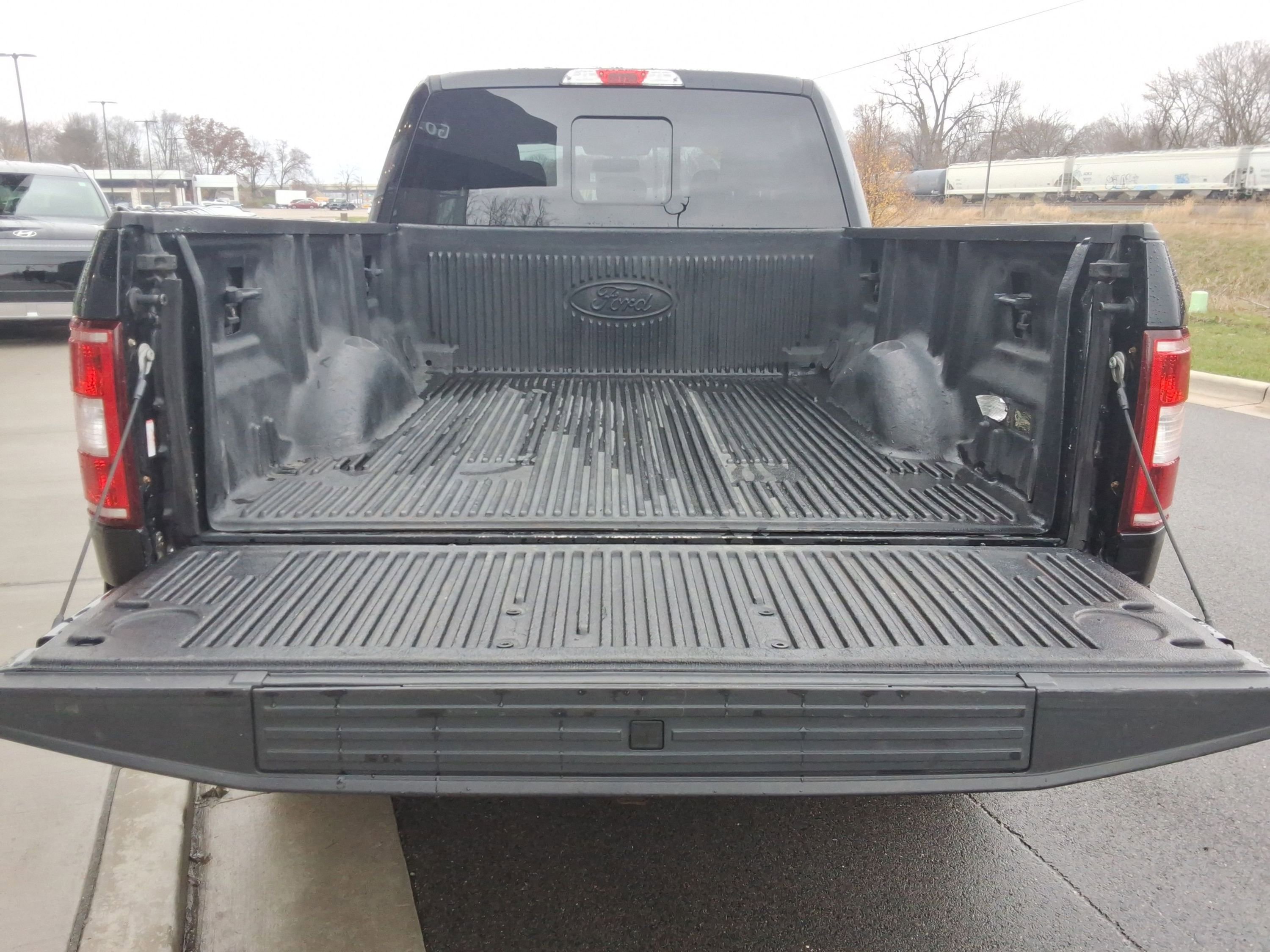 Used 2019 Ford F150 XLT w/ Equipment Group 302A Luxury image 32