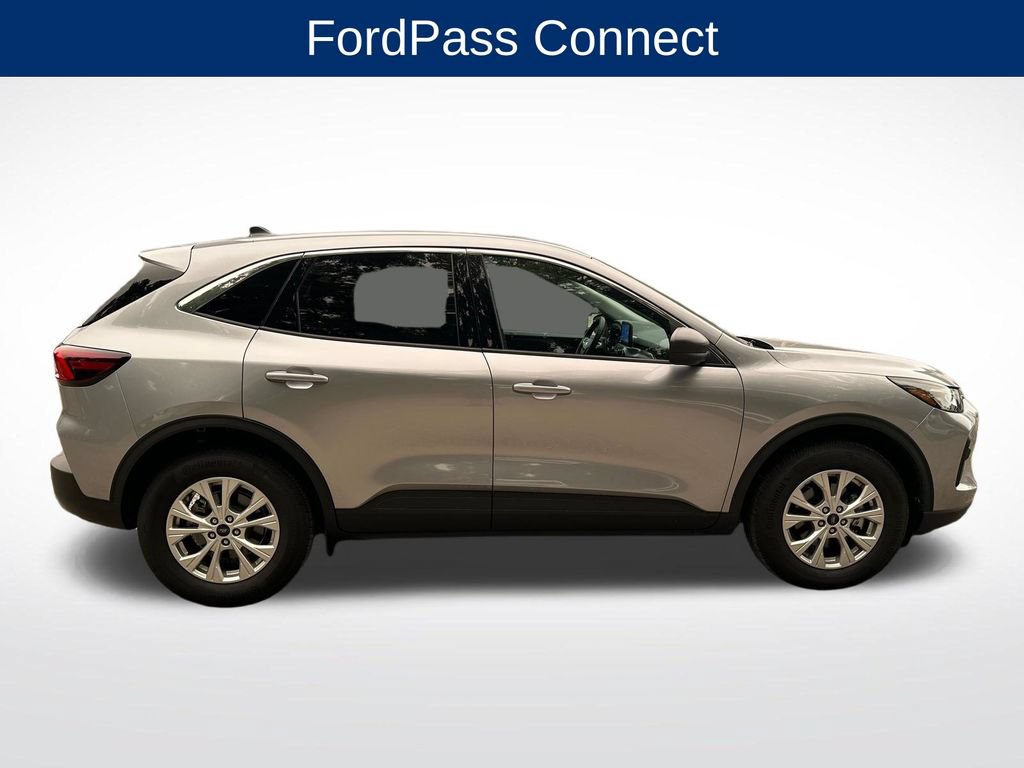 Used 2024 Ford Escape Active AWD/4WD image 5