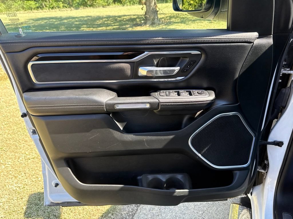 Used 2021 RAM 1500 Laramie AWD/4WD image 11