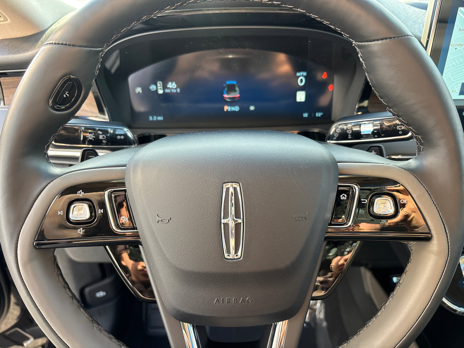 New 2026 Lincoln Corsair Reserve image 16