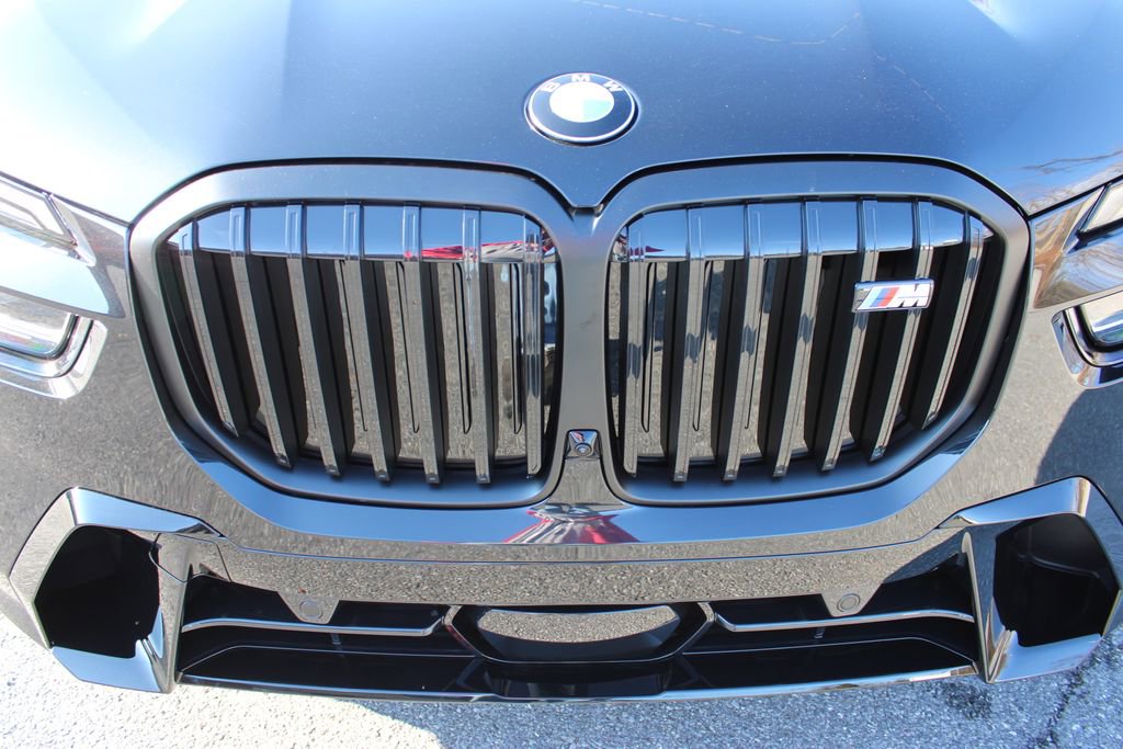 New 2026 BMW X7 M60i image 56