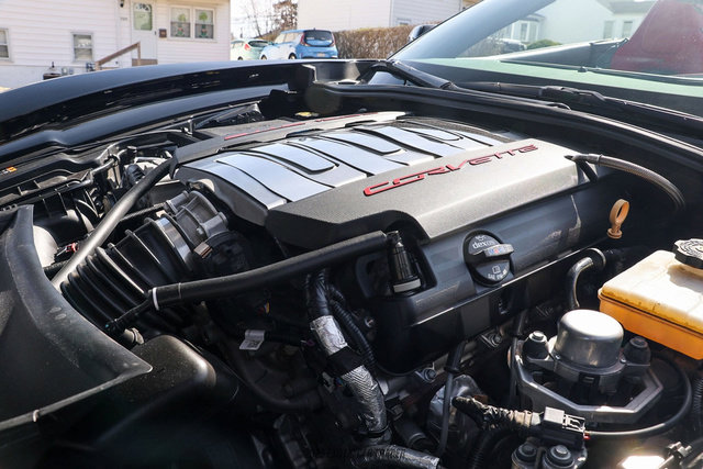 Used 2019 Chevrolet Corvette Stingray Convertible w/ 2LT Preferred Equipment Group image 27