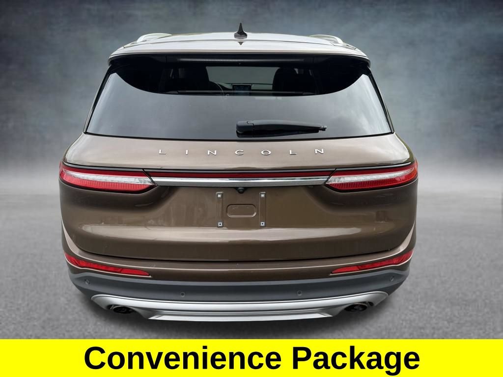 Used 2022 Lincoln Corsair AWD w/ Equipment Group 101A image 4