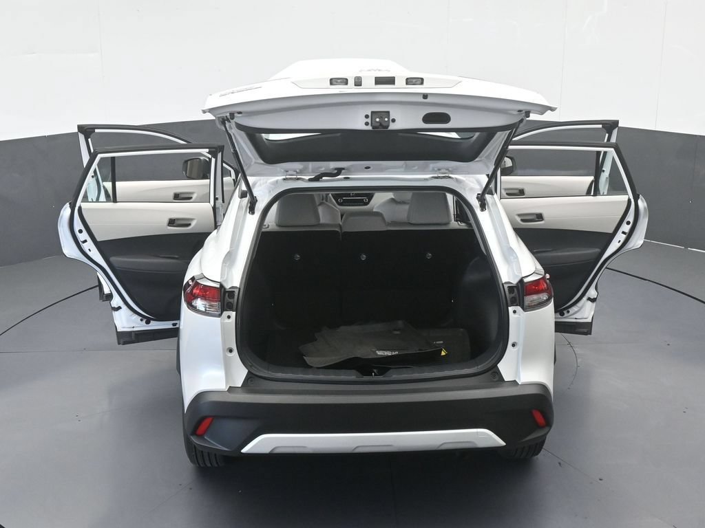Used 2026 Toyota Corolla Cross L FWD image 65