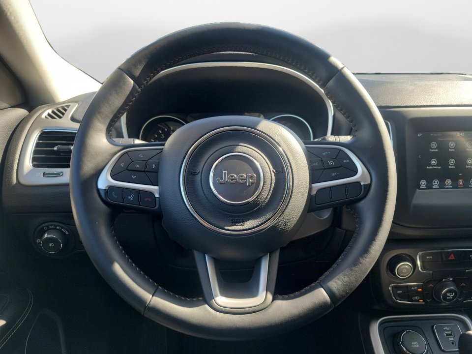 Used 2019 Jeep Compass Latitude w/ Popular Equipment Group image 13