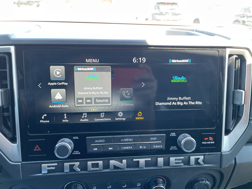 Certified 2025 Nissan Frontier SV image 15