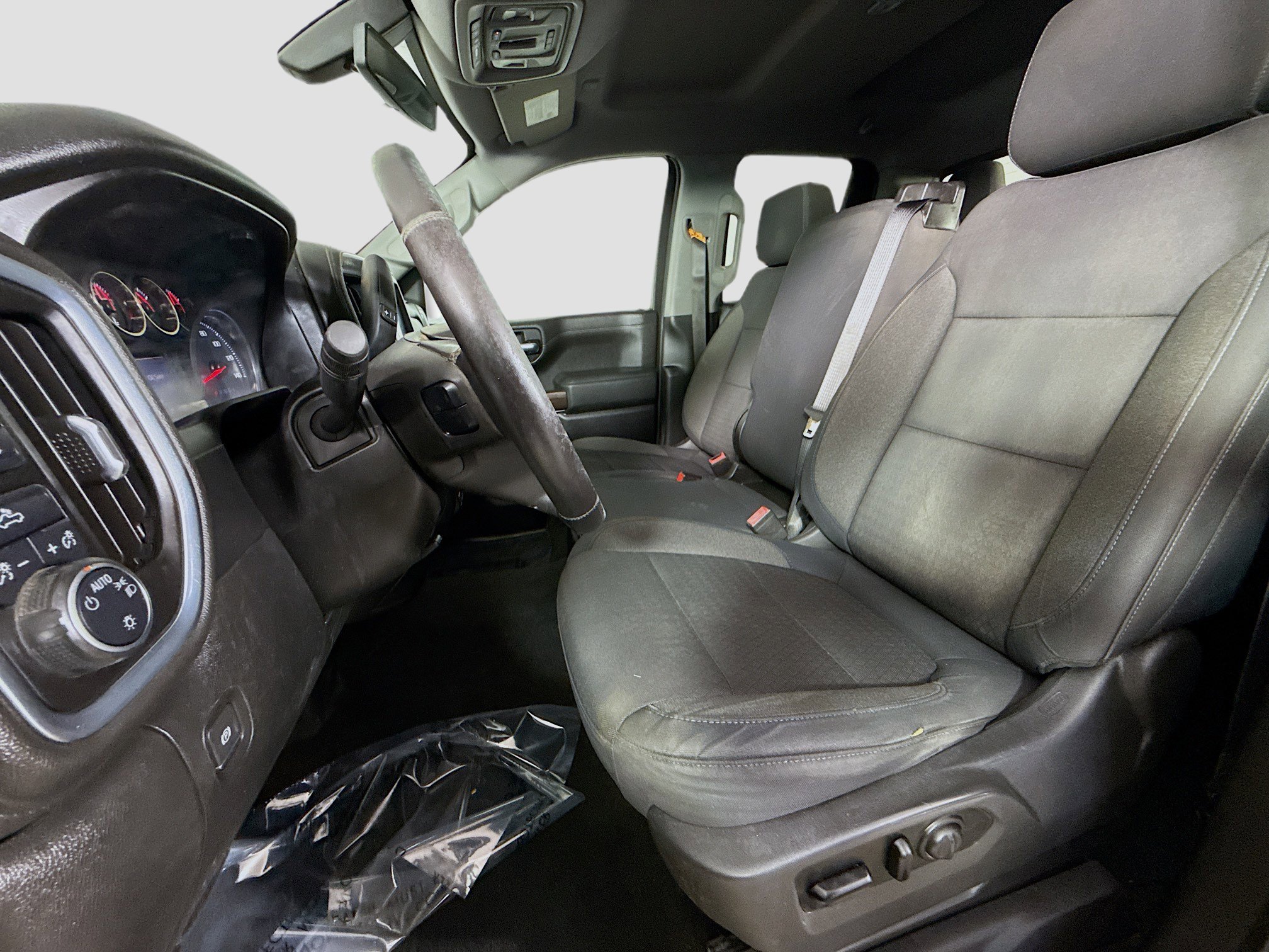 Used 2019 Chevrolet Silverado 1500 LT w/ All-Star Edition image 21