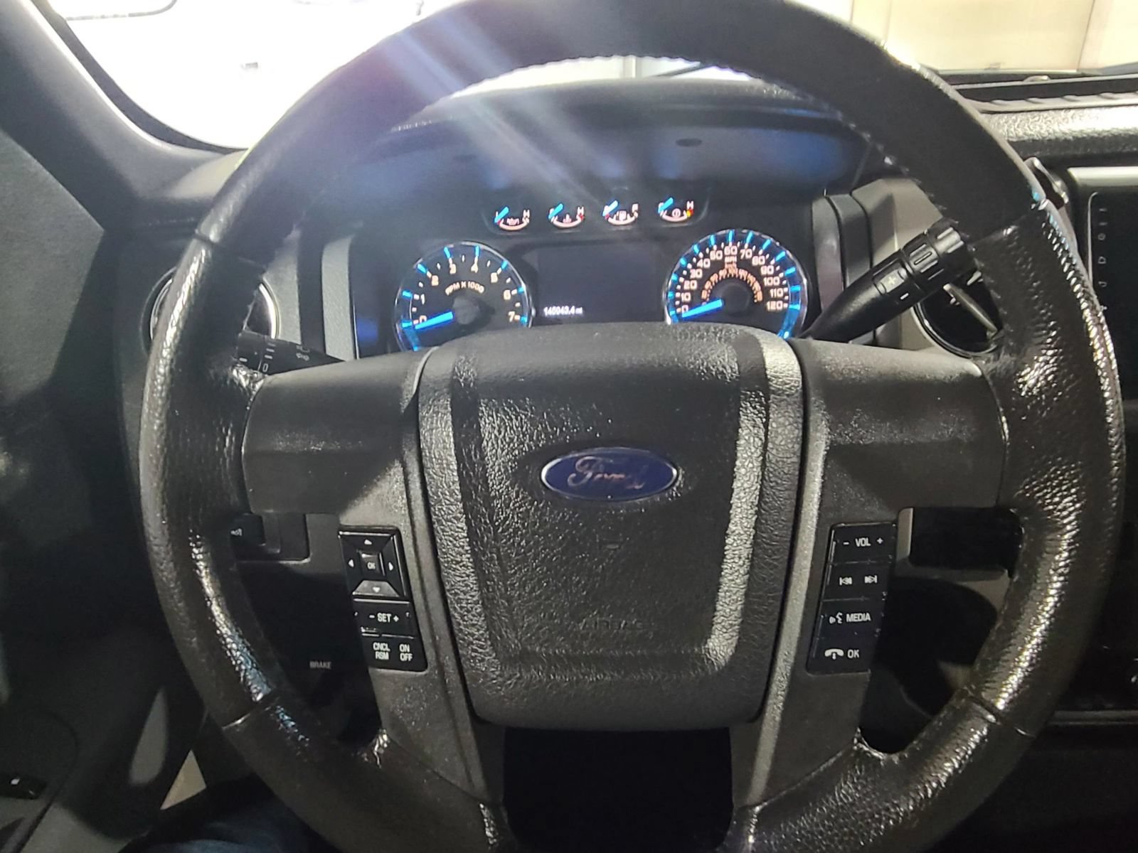 Used 2011 Ford F150 XLT w/ XLT Chrome Pkg AWD/4WD image 23