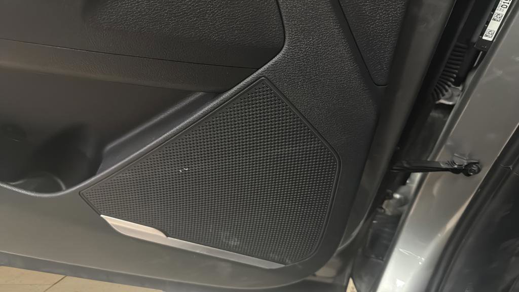 Used 2025 Kia Sportage LX image 37