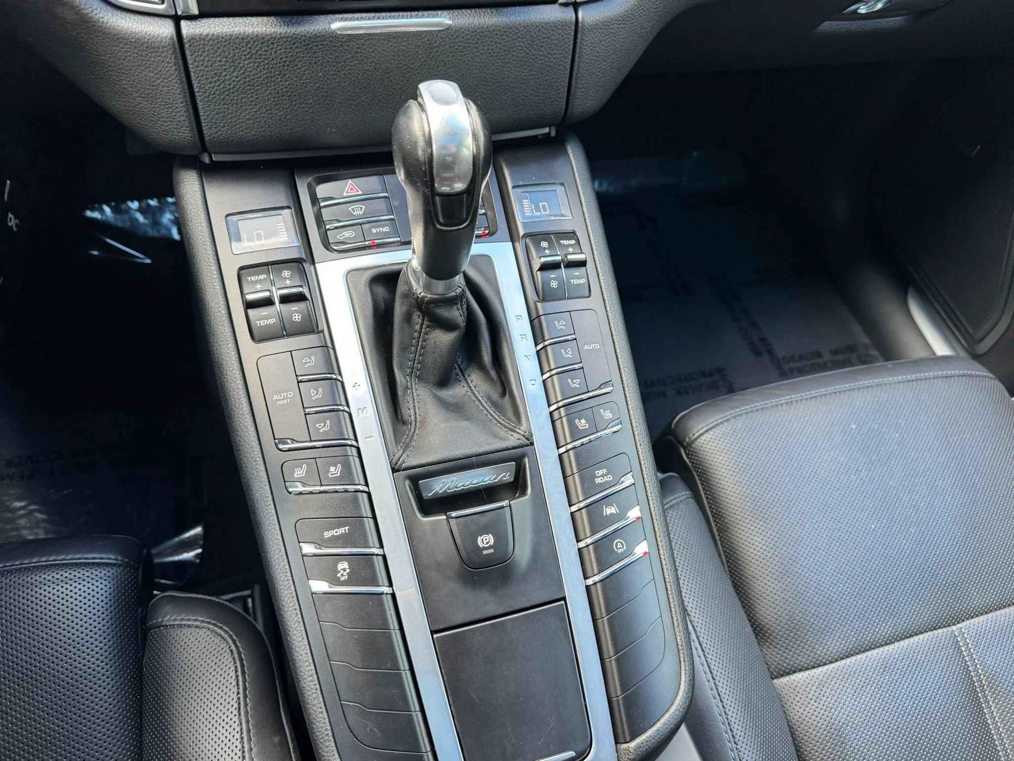 Used 2017 Porsche Macan S AWD/4WD image 38
