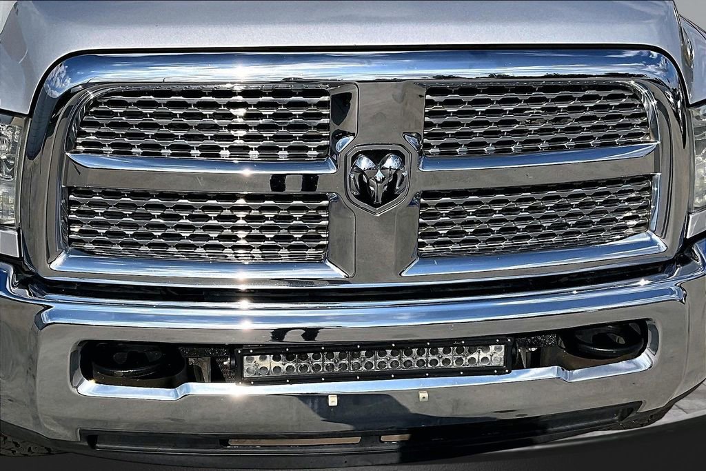 Used 2015 RAM 2500 Laramie w/ Convenience Group RWD image 30