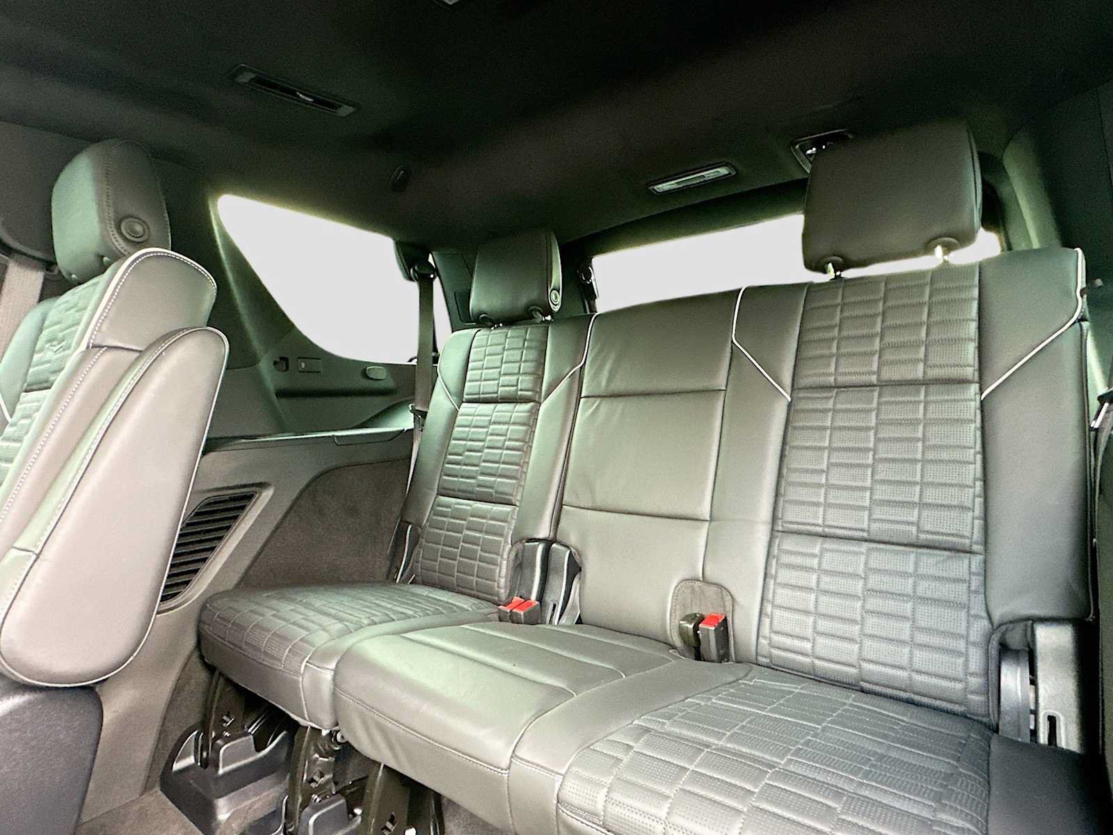 Used 2025 Cadillac Escalade Sport Platinum AWD/4WD image 29