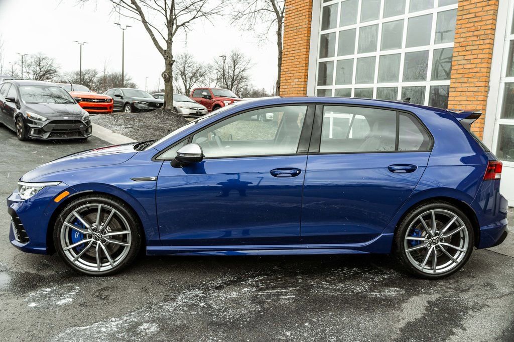 Used 2024 Volkswagen Golf R image 40
