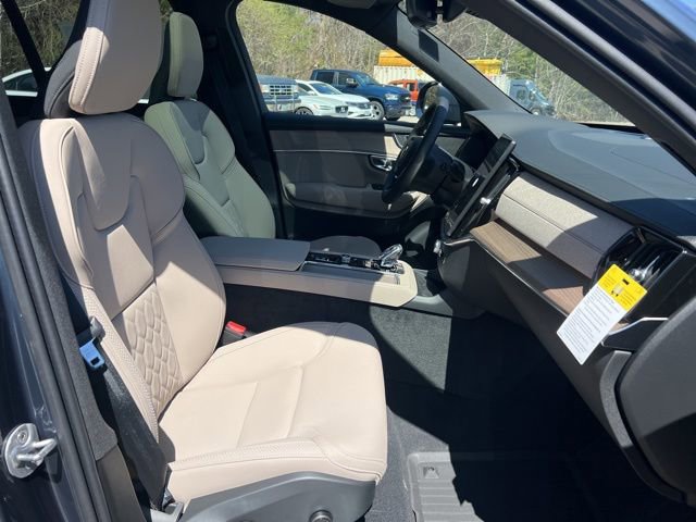 New 2026 Volvo XC90 B5 Core w/ Protection Package AWD/4WD image 15