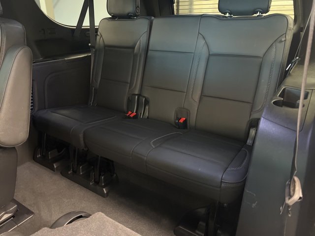 Used 2021 GMC Yukon XL Denali w/ Denali Premium Package image 29