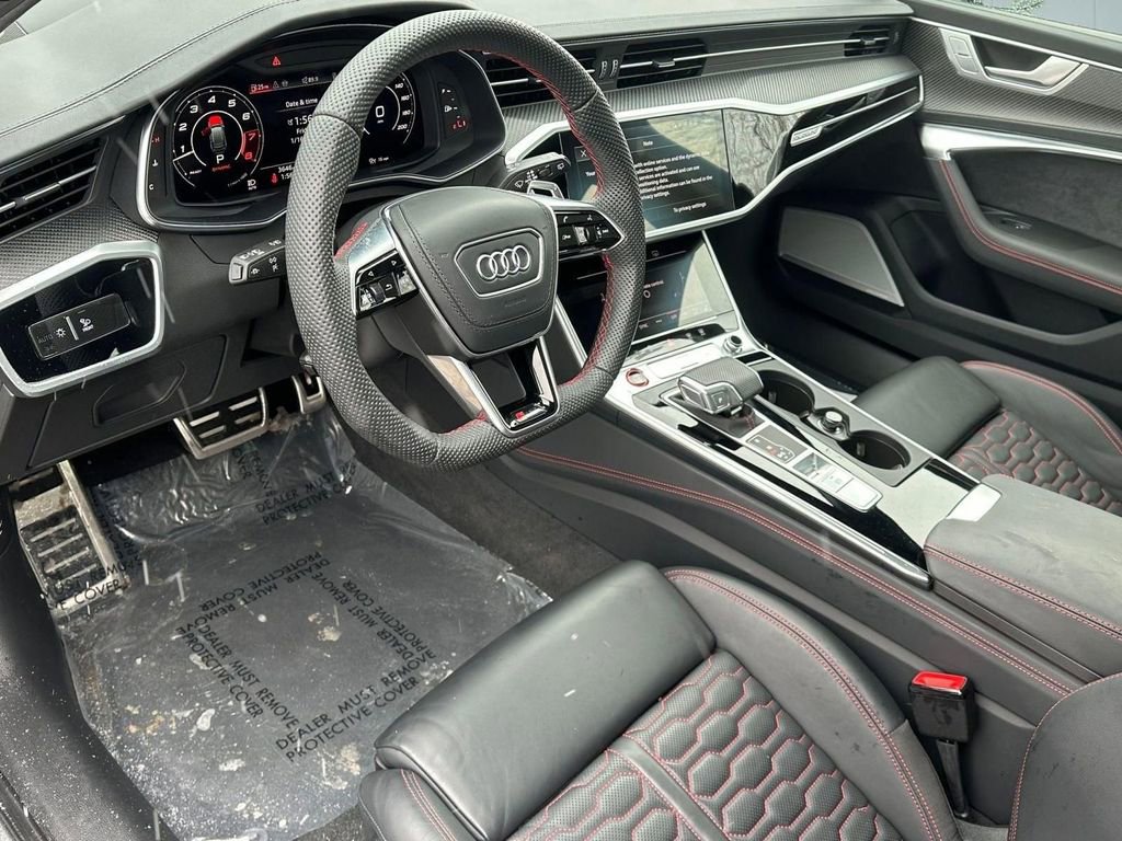 Used 2025 Audi RS 6 performance image 4
