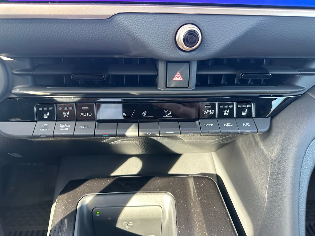 New 2026 Toyota Crown Platinum image 17