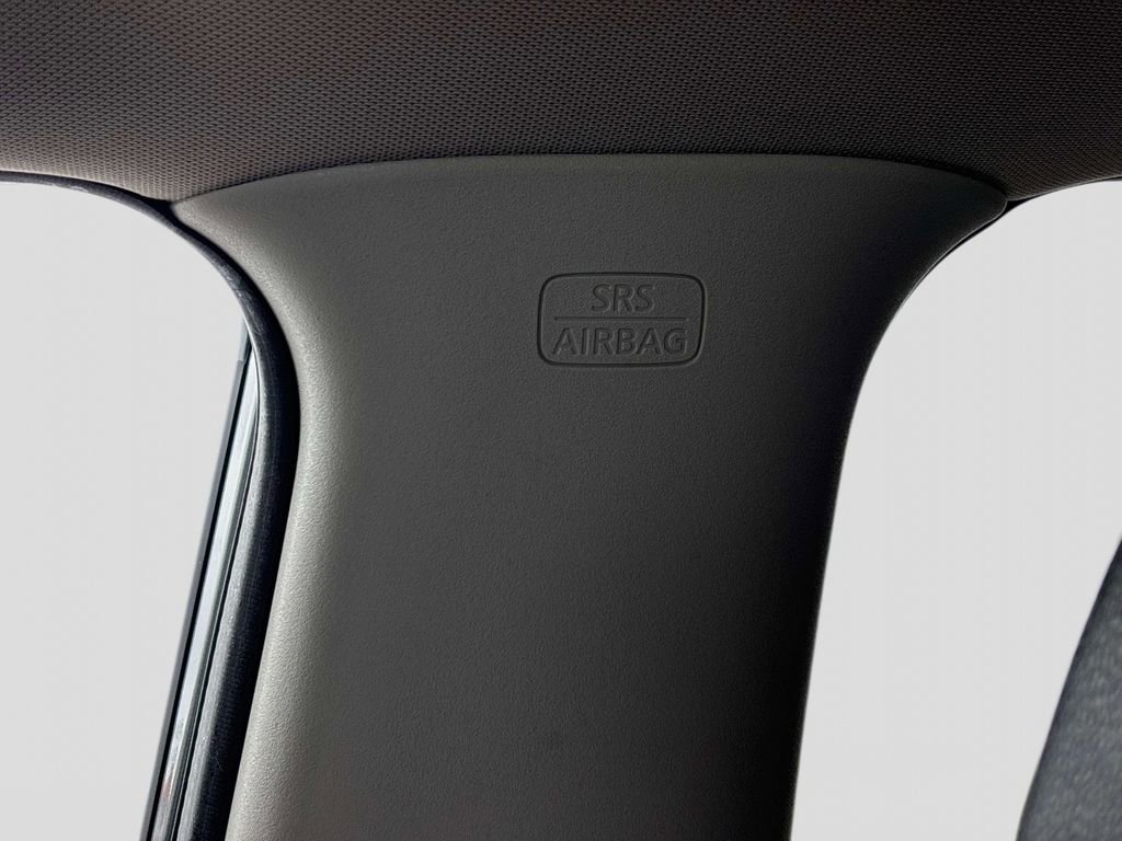 Used 2016 Nissan Rogue SL image 30