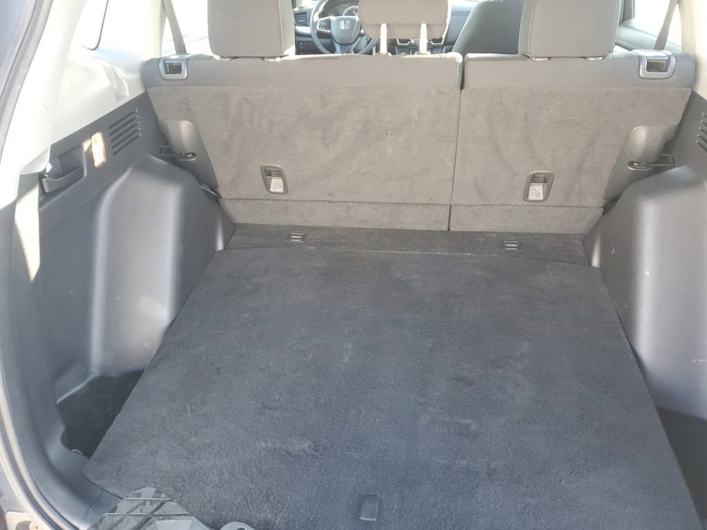 Used 2018 Honda CR-V LX image 25