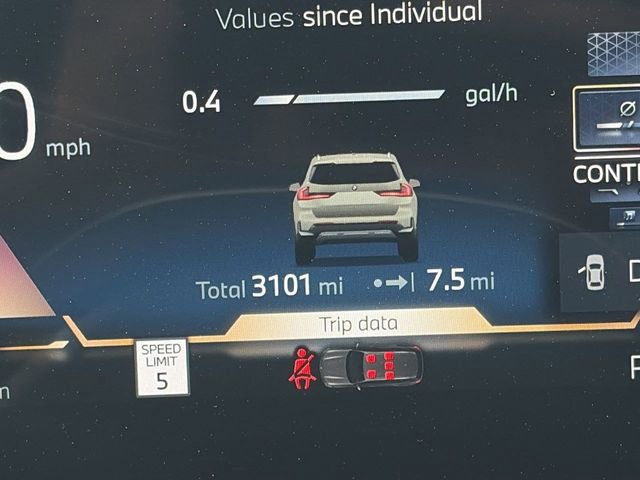 Used 2026 BMW X1 xDrive28i w/ Technology Package image 26