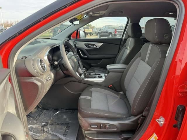 Used 2025 Chevrolet Blazer LT AWD/4WD image 10