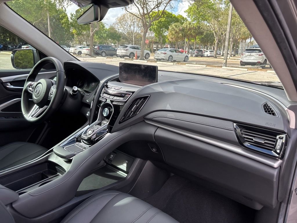 Used 2024 Acura RDX Base SH-AWD image 17