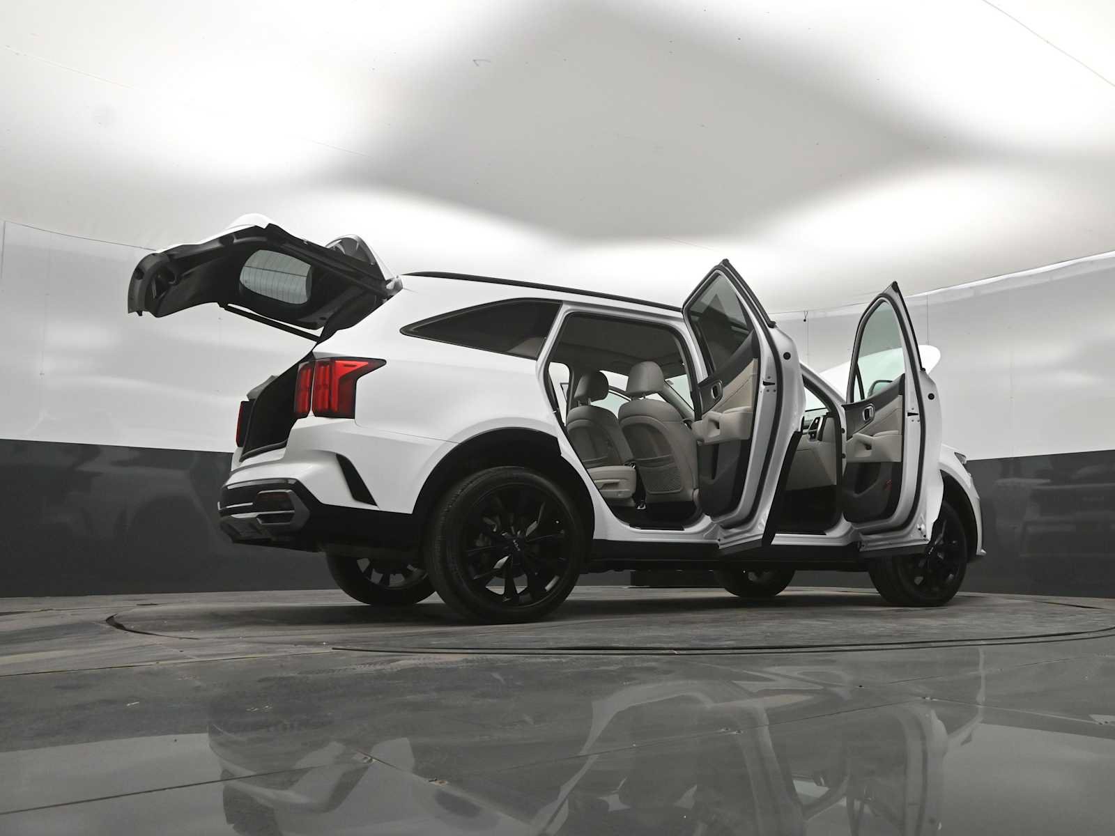 Used 2023 Kia Sorento SX AWD/4WD image 45