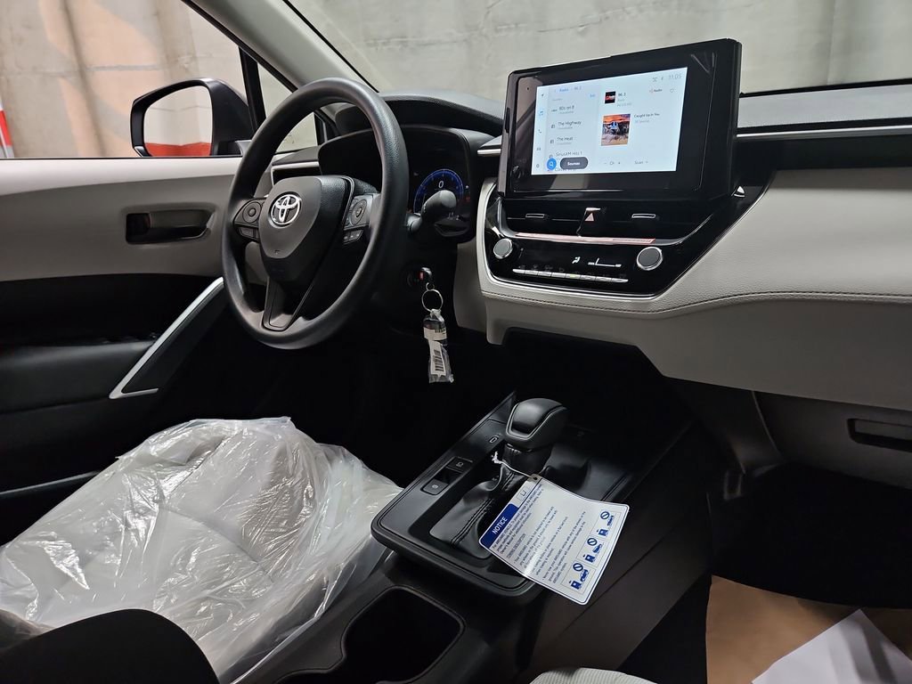 New 2026 Toyota Corolla Cross L image 24