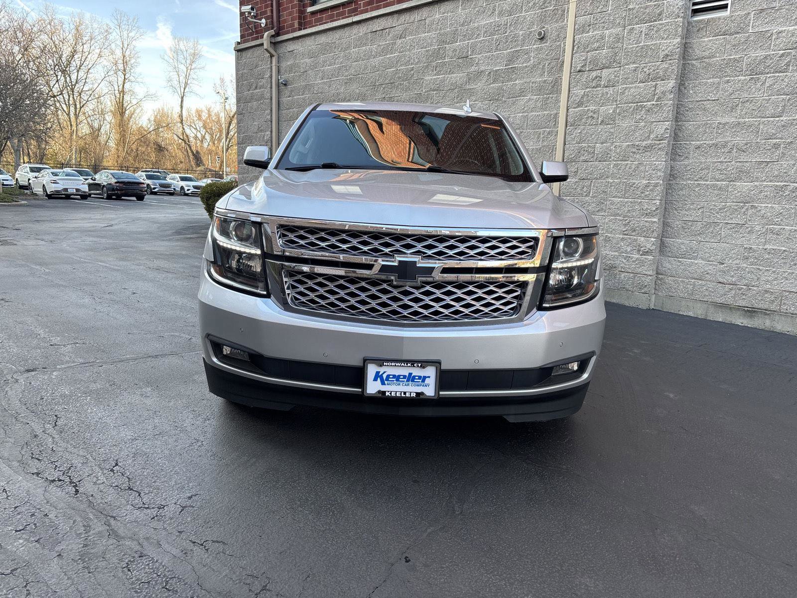 Used 2018 Chevrolet Tahoe LT w/ Luxury Package AWD/4WD image 5
