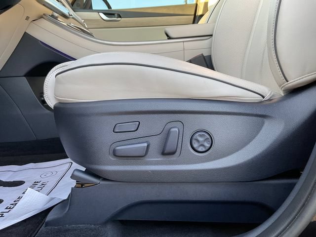 Used 2022 Hyundai Palisade Limited FWD image 14