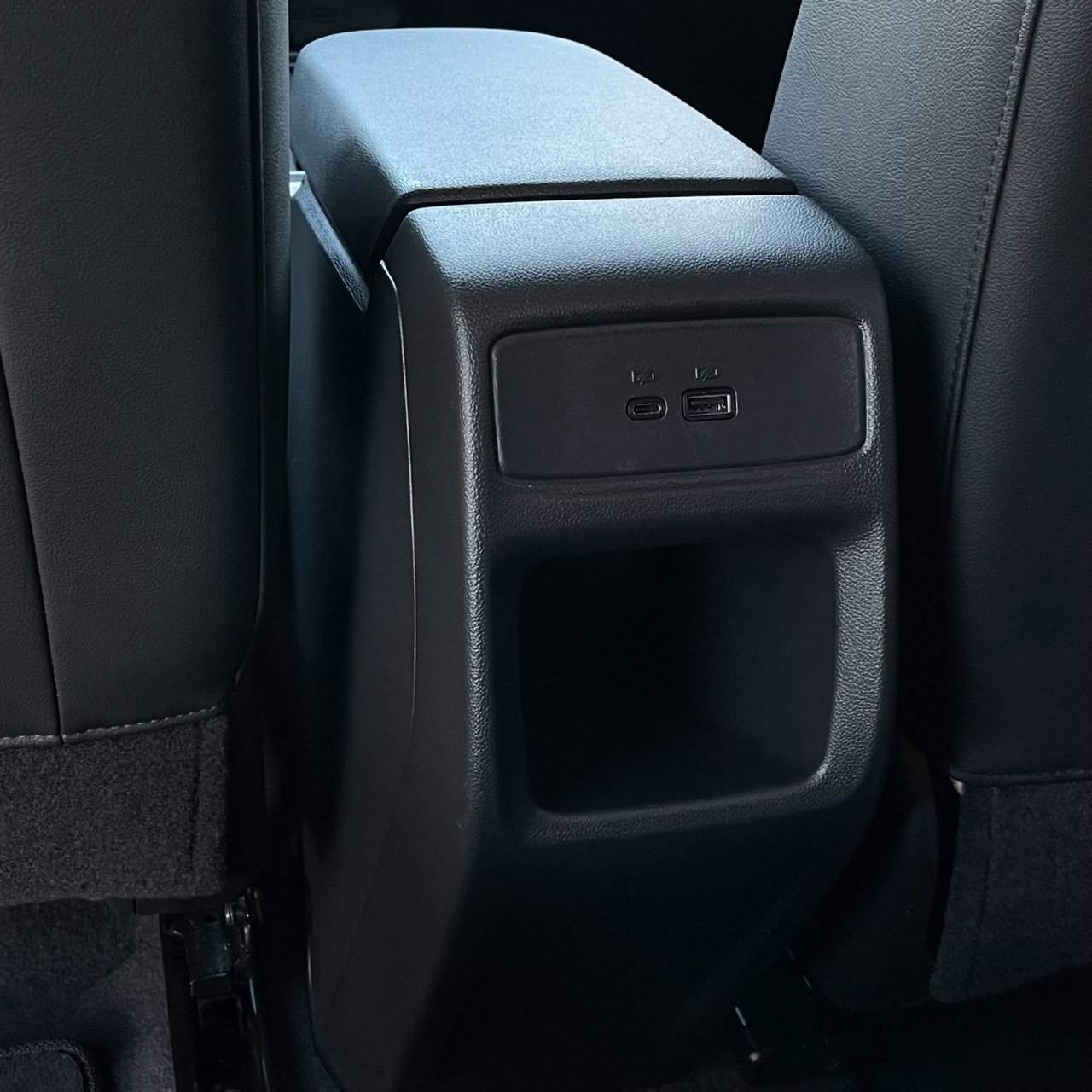 Used 2025 Chevrolet Trax LT image 24