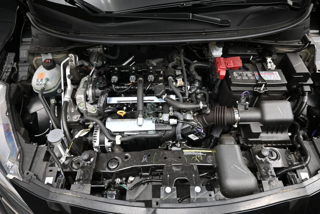 Certified 2025 Nissan Versa SR w/ Trunk Package FWD image 33