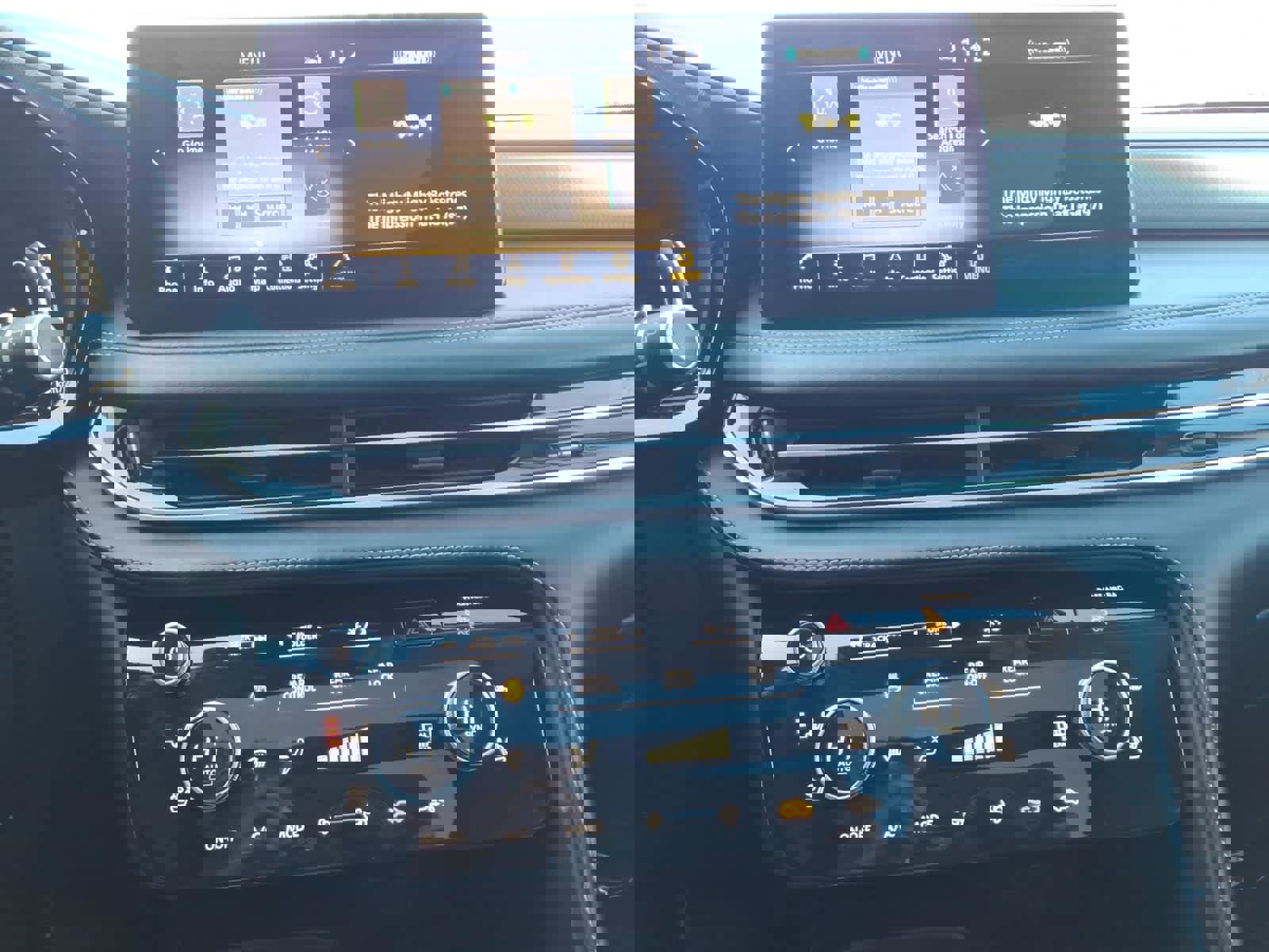 Certified 2023 INFINITI QX60 Luxe w/ Cargo Package image 14