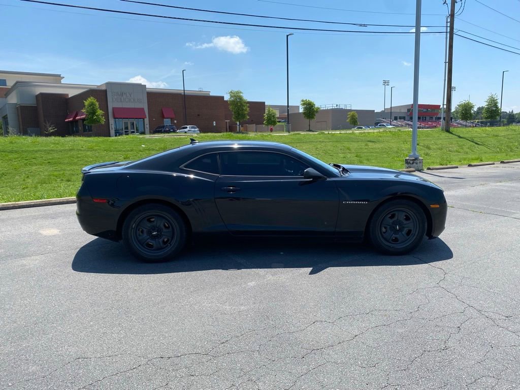 Used 2013 Chevrolet Camaro LS RWD image 8