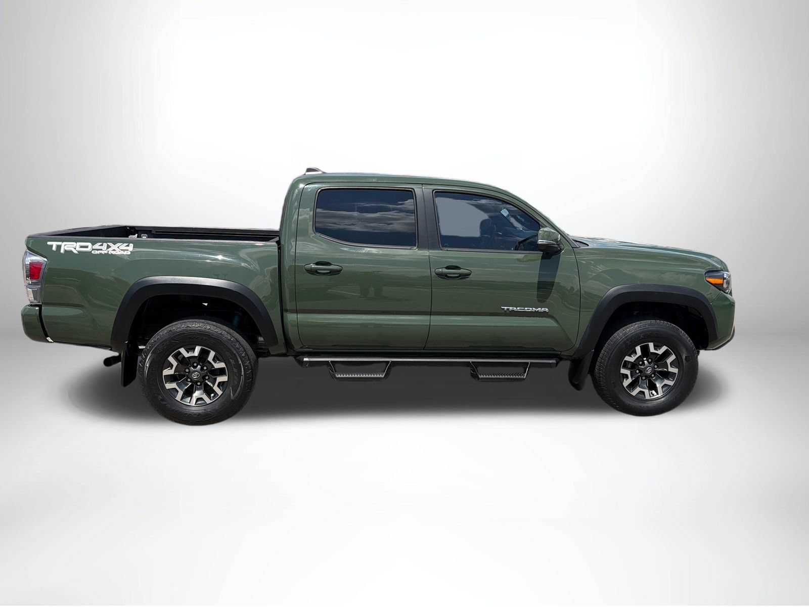 Used 2021 Toyota Tacoma TRD Off-Road w/ Technology Package AWD/4WD image 7