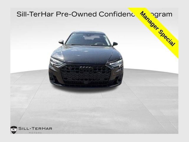 Used 2022 Audi S8 w/ S8 Comfort Plus Package AWD/4WD image 1