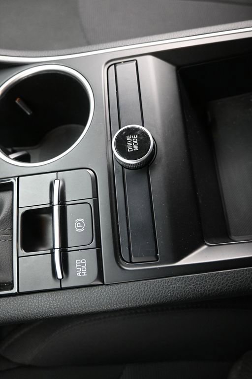 Used 2024 Kia K5 LXS image 30